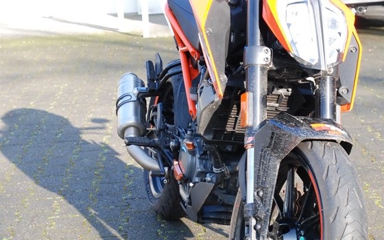 Gebrauchtmotorrad KTM 125 Duke - Bild 15