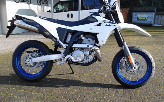 Neufahrzeug Suzuki DR-Z4SM - Bild 1