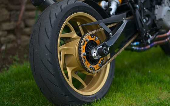 Gebrauchtmotorrad Husqvarna Nuda 900 R - Bild 3