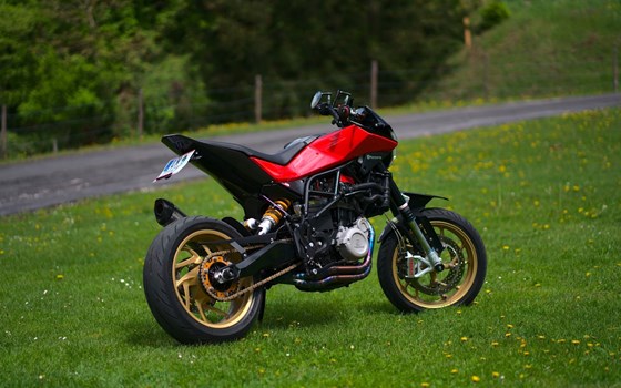 Gebrauchtmotorrad Husqvarna Nuda 900 R - Bild 7