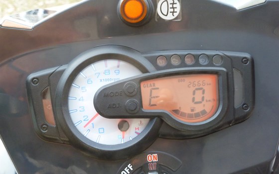 Gebrauchtmotorrad Kymco MXU 550i - Bild 5