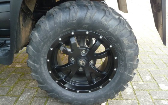 Gebrauchtmotorrad Kymco MXU 550i - Bild 7