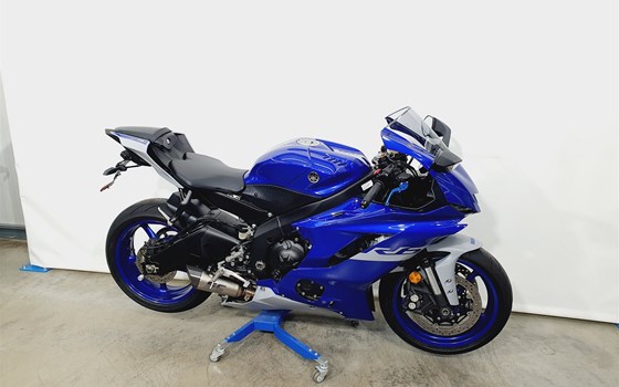 Gebrauchtmotorrad Yamaha YZF-R6 - Bild 2