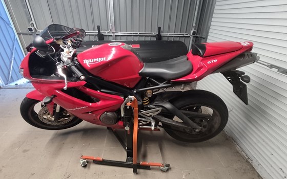 Gebrauchtmotorrad Triumph Daytona 675 - Bild 3