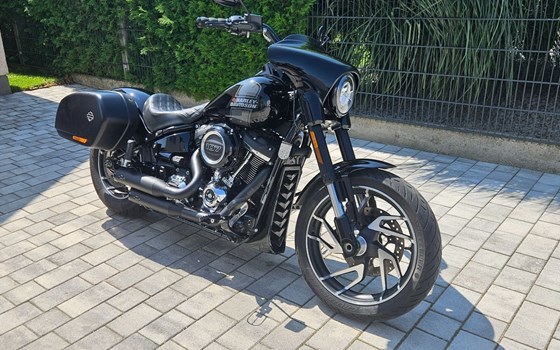 Gebrauchtmotorrad Harley-Davidson Softail Sport Glide FLSB - Bild 1