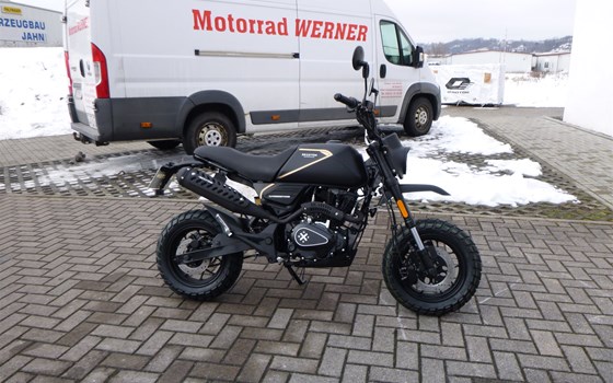 Neufahrzeug Brixton Crossfire 125 XS - Bild 1