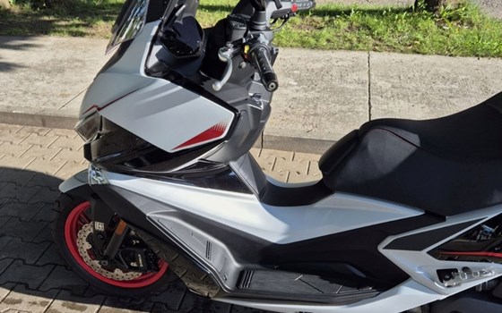 Gebrauchtmotorrad Kymco Xciting 400i ABS - Bild 4