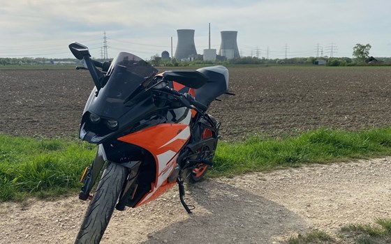 Gebrauchtmotorrad KTM RC 125 - Bild 8