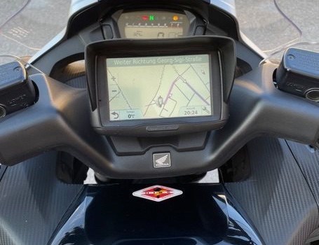 Gebrauchtmotorrad Honda Integra - Bild 3