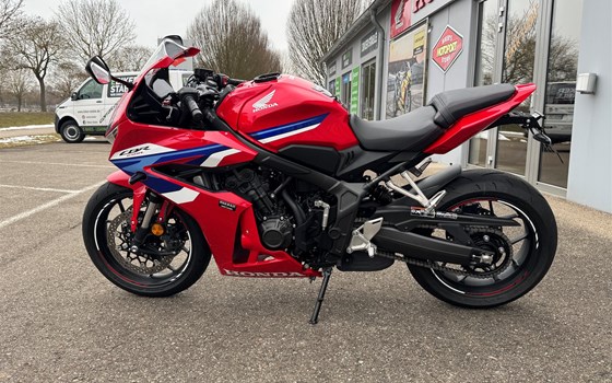 Gebrauchtmotorrad Honda CBR650R E-Clutch - Bild 3