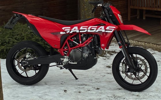 Gebrauchtmotorrad GASGAS SM 700 - Bild 8