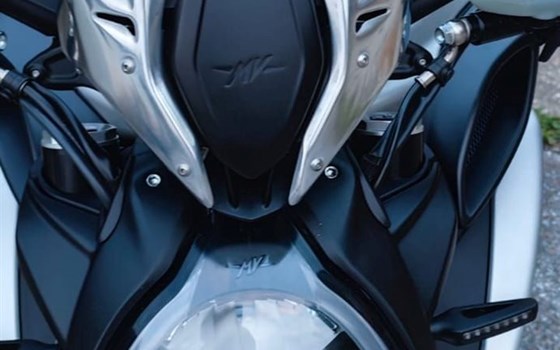 Gebrauchtmotorrad MV Agusta Dragster 800 RR - Bild 7