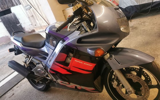 Gebrauchtmotorrad Honda CBR 600 F - Bild 1
