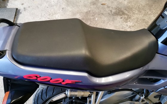 Gebrauchtmotorrad Honda CBR 600 F - Bild 11