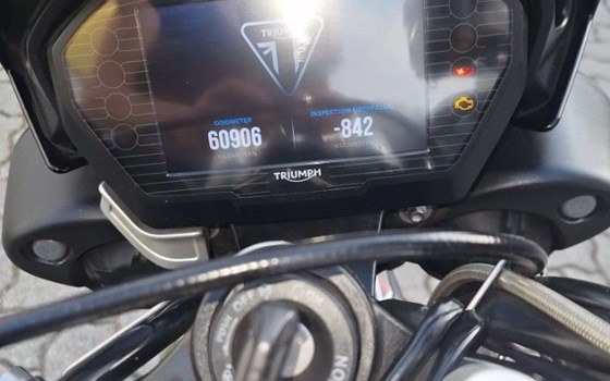 Gebrauchtmotorrad Triumph Street Triple 765 RS - Bild 5