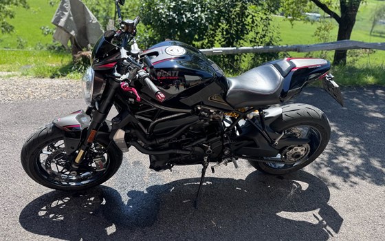 Gebrauchtmotorrad Ducati Monster 1200 R - Bild 12