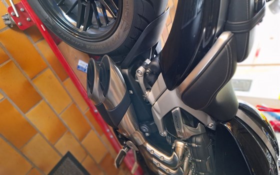 Gebrauchtmotorrad Triumph Rocket 3 R - Bild 4