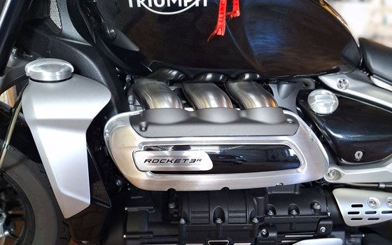 Gebrauchtmotorrad Triumph Rocket 3 R - Bild 7