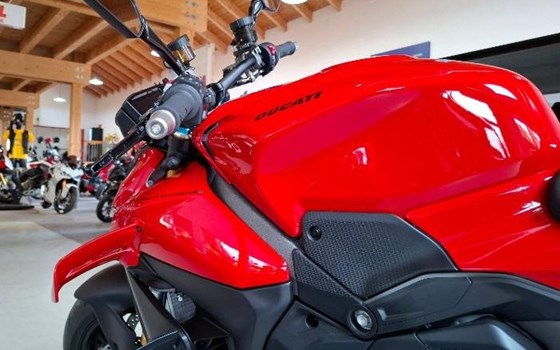 Neufahrzeug Ducati Streetfighter V4 S - Bild 5
