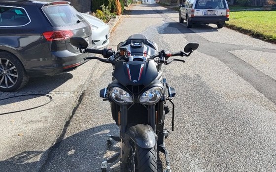 Gebrauchtmotorrad Triumph Speed Triple RS - Bild 4