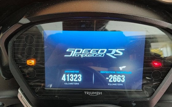 Gebrauchtmotorrad Triumph Speed Triple RS - Bild 5
