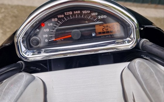 Gebrauchtmotorrad Suzuki Intruder M1500 - Bild 6