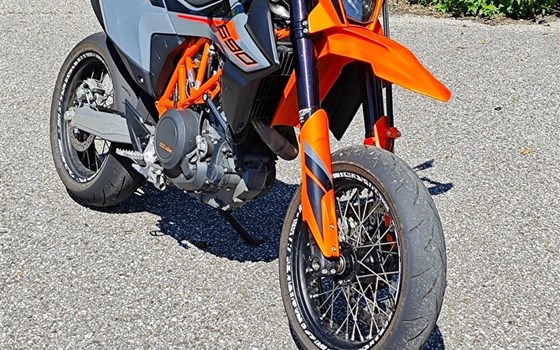 Gebrauchtmotorrad KTM 690 SMC R - Bild 1