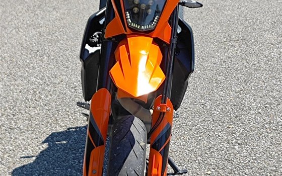 Gebrauchtmotorrad KTM 690 SMC R - Bild 8