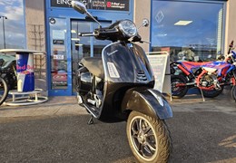 Neumotorrad Vespa GTS 300 i.e. Super
