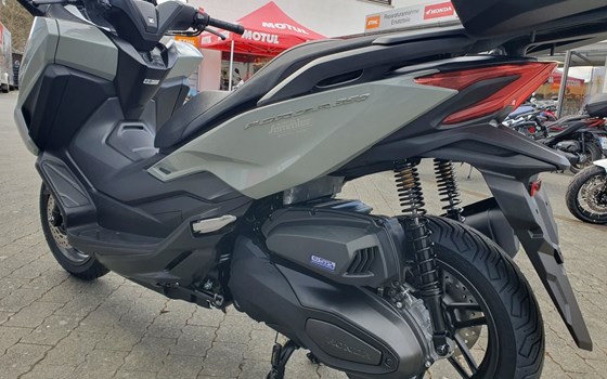 Neufahrzeug Honda Forza 350 - Bild 18