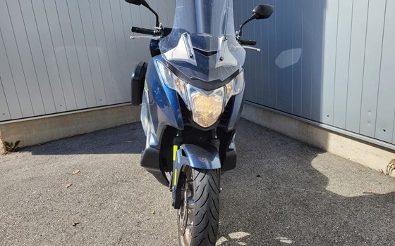 Gebrauchtmotorrad Honda Integra - Bild 2