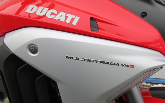 Gebrauchtmotorrad Ducati Multistrada V4 S - Bild 4