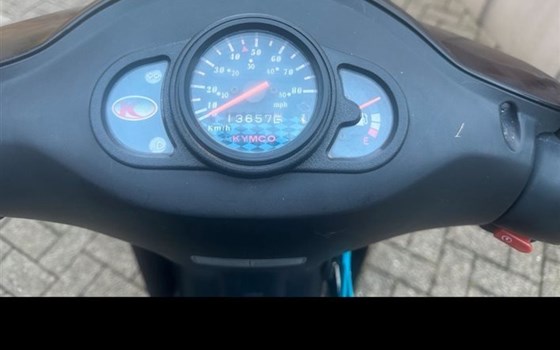 Gebrauchtmotorrad Kymco Agility 50 - Bild 6