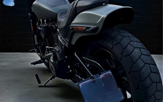 Gebrauchtmotorrad Harley-Davidson Softail Fat Bob 114 FXFBS - Bild 3