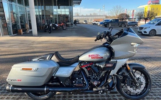 Neufahrzeug Harley-Davidson CVO Road Glide ST FLTRXSTSE - Bild 3