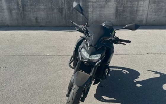 Gebrauchtmotorrad Kawasaki Z900 - Bild 1