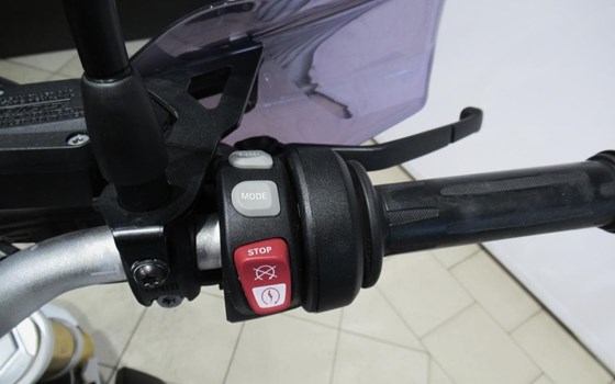 Gebrauchtmotorrad BMW R 1200 R - Bild 8