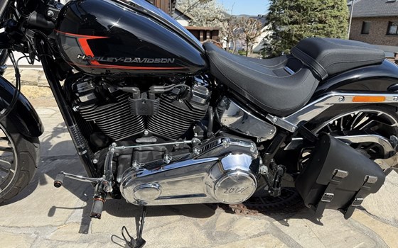 Gebrauchtmotorrad Harley-Davidson Softail Breakout FXBR - Bild 3