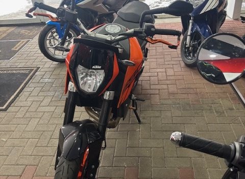Gebrauchtmotorrad KTM 690 Duke - Bild 1