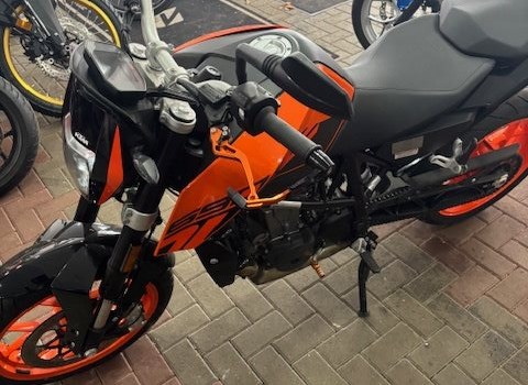 Gebrauchtmotorrad KTM 690 Duke - Bild 5