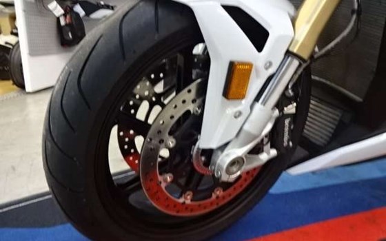 Gebrauchtmotorrad BMW S 1000 R - Bild 11