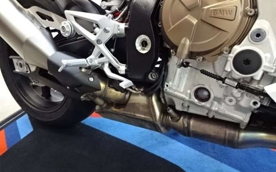 Gebrauchtmotorrad BMW S 1000 R - Bild 8