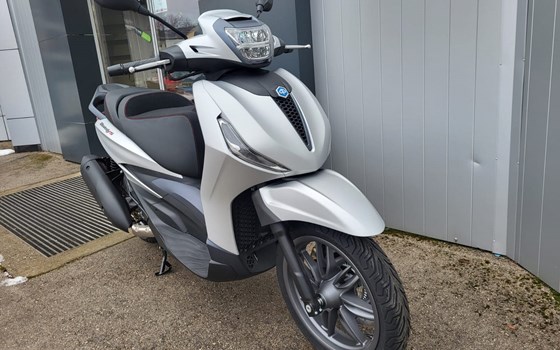 Neufahrzeug Piaggio Beverly 300 S - Bild 2