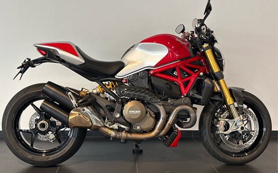 Gebrauchtmotorrad Ducati Monster 1200 S - Bild 1