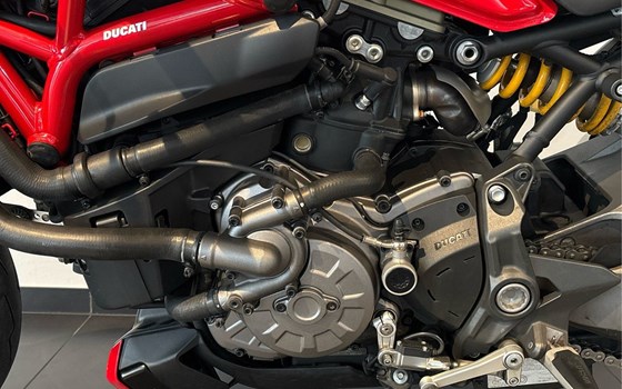 Gebrauchtmotorrad Ducati Monster 1200 S - Bild 10