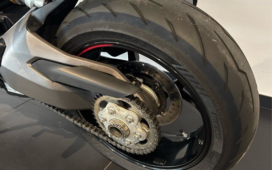 Gebrauchtmotorrad Ducati Monster 1200 S - Bild 11