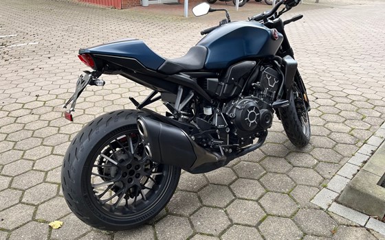 Gebrauchtmotorrad Honda CB1000R Black Edition - Bild 4