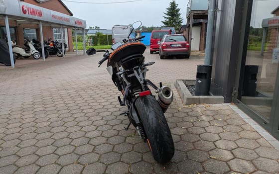 Gebrauchtmotorrad KTM 1290 Super Duke R - Bild 4