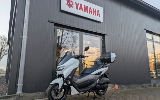 Gebrauchtmotorrad Yamaha NMAX 125 - Bild 1
