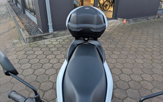 Gebrauchtmotorrad Yamaha NMAX 125 - Bild 9